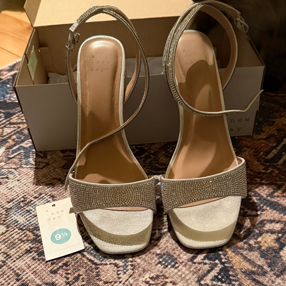 A New Day Women's Gold Strappy Heels | size 9.5